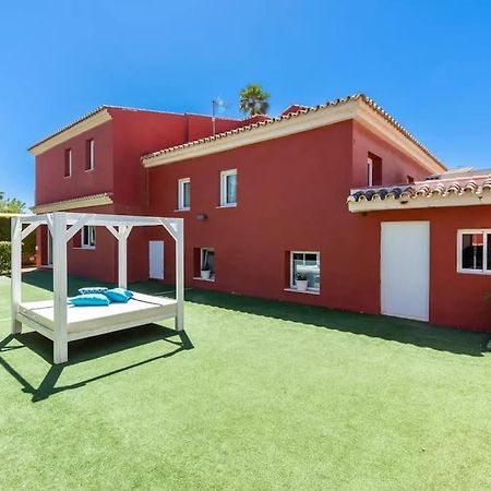 Ohana Luxury Villa With Heated Pool Малага Екстериор снимка